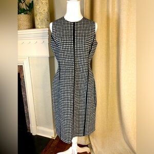 J McLaughlin houndstooth scuba dress woman’s medium